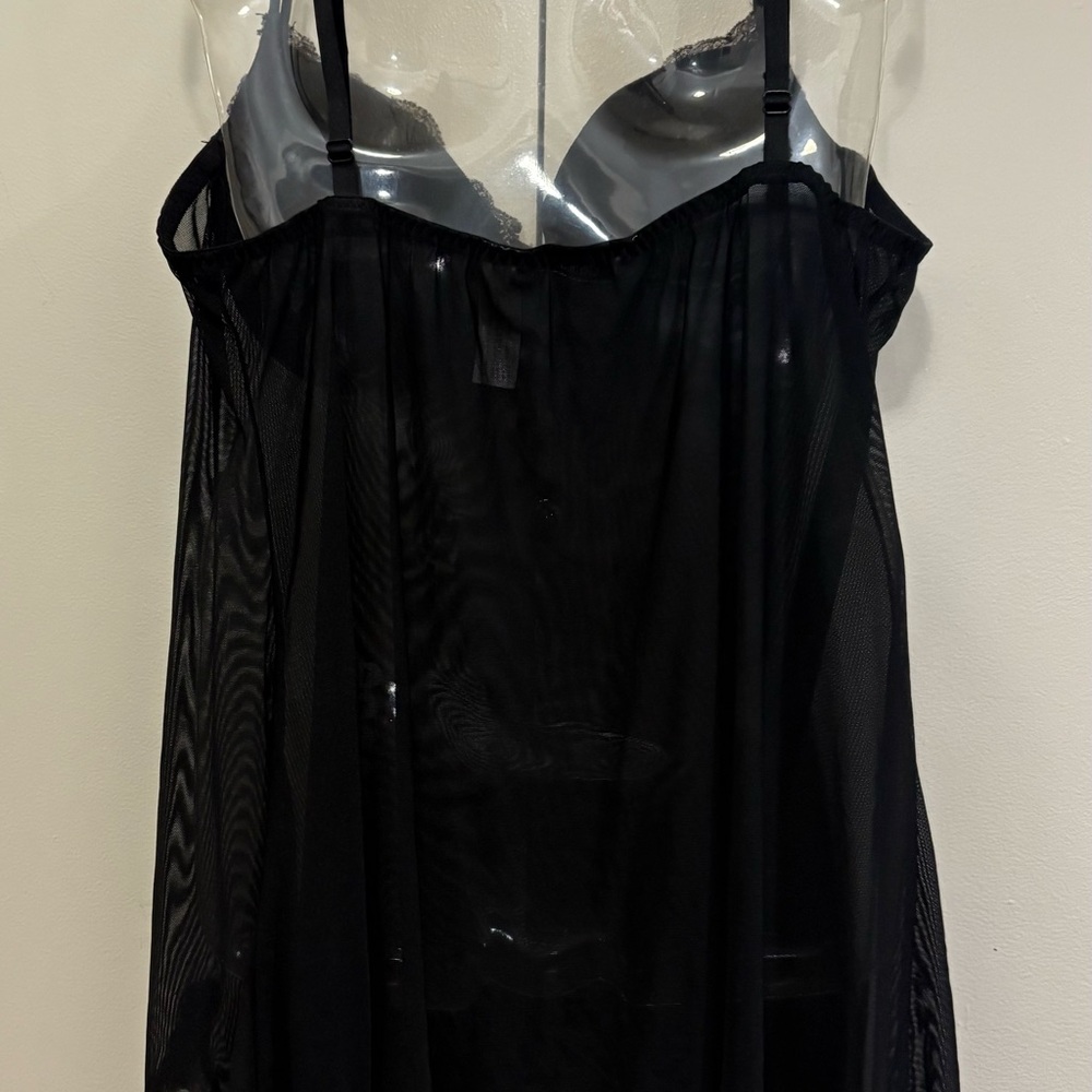 Delicates Black and Purple Embroidered Chemise - Picture 5 of 6